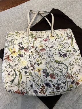 Gucci White Floral Print Tote with Dual Top Handles